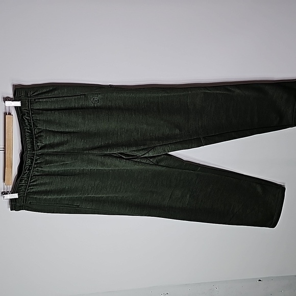 And1 large olive green athletic joggers - Picture 1 of 7